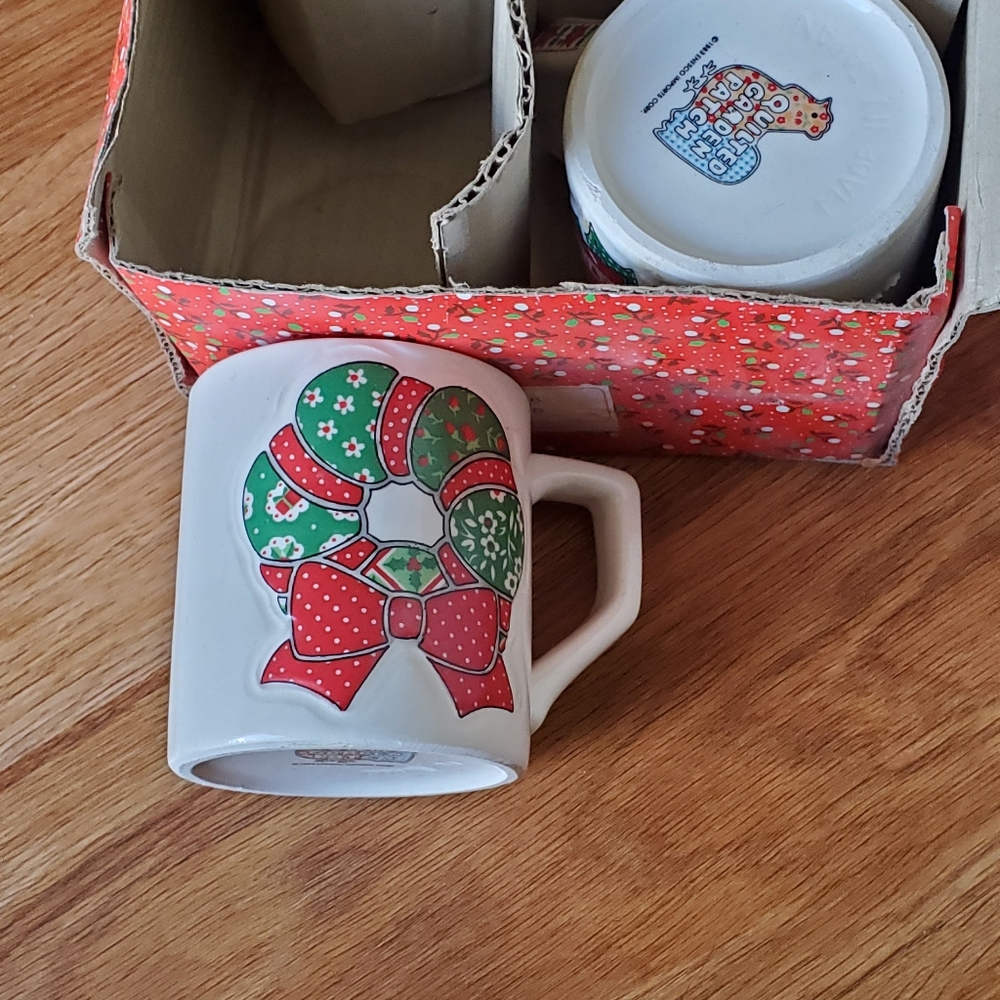 🎅MUGS🎅 - Picture 2 of 8